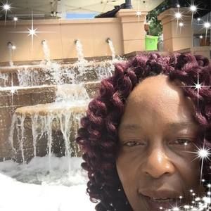 Meet your Posher, Shirley